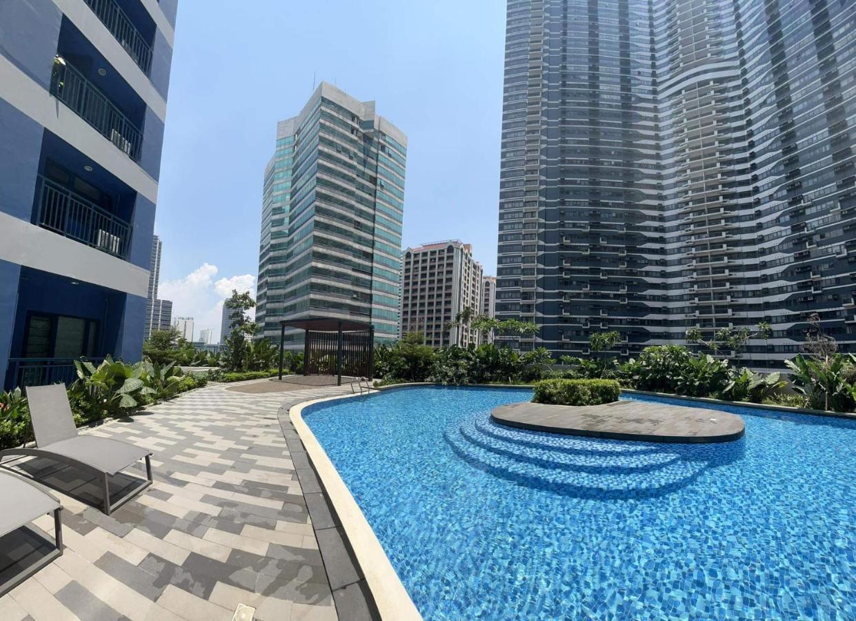 Homey 1 Bedroom Unit At Air Residences マカティ エクステリア 写真